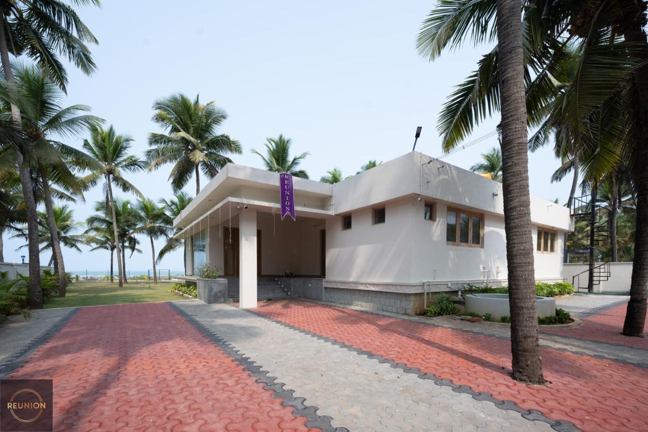 Reunion Ocean Elite - Beach House Udupi Exteriör bild