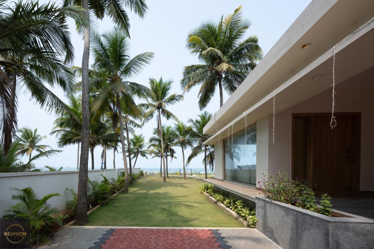 Reunion Ocean Elite - Beach House Udupi Exteriör bild